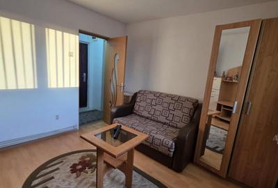 Apartament 3 camere Centru Valenii de Munte | Cartier m - 6