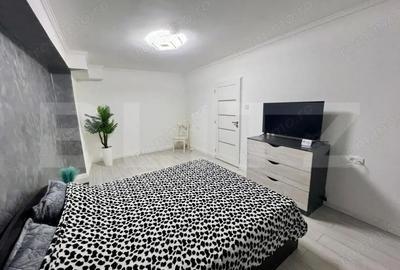 Apartament cu 3 camere semidecomandat în Central - 5