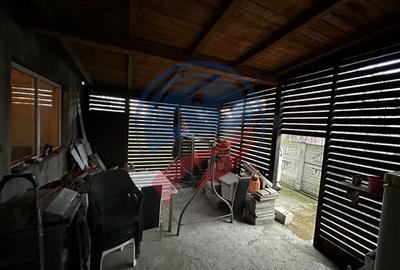 Casă cu 6 camere cu Canalizare în Exterior Est - 9