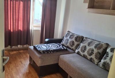 Apartament cu 3 camere decomandat în Craiter - 4