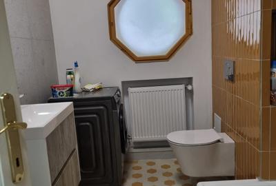 4 Camere la Parter Înalt – Ideal Locuință sau Birou - 9