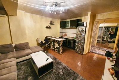Apartament cu 2 camere decomandat în Central - 3