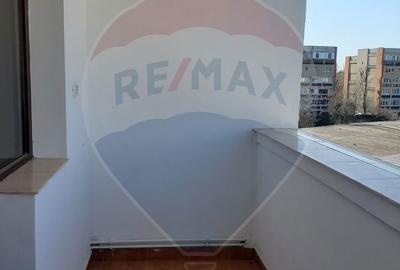 Apartament cu 3 camere în Polivalentă - 3