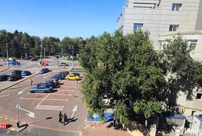 Spațiu comercial, de 685 mp, în Central - 10