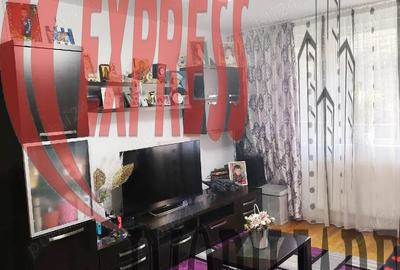 Apartament cu 2 camere decomandat în Ozana