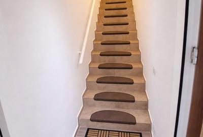 Casă cu 3 camere în Dumbrăvița - 7