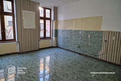 Apartament cu 3 camere semidecomandat în Ultracentral - 2