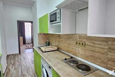 Apartament cu 3 camere decomandat în Spitalul Județean - 5