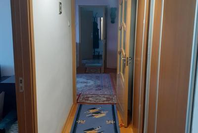 Apartament cu 3 camere semidecomandat, mobilat în Iancului - 13