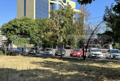 Teren intravilan stradal, amplasament central, zona McDonlad - 3