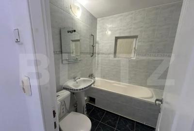 Apartament cu 3 camere decomandat în Micro 11 - 10