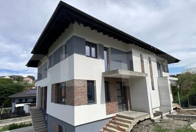 Duplex 177 mp utili, 2 garaje, 350 mp teren, Dezmir! Duplex 177 mp utili, 2 garaje, 350 mp teren, Dezmir! - 2