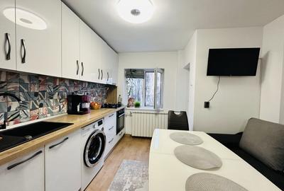 Apartament superb 2 camere zona Uverturii-Lujerului 3/4 an 1990 zona linistita - 8