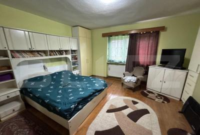 Casă cu 3 camere cu Teren 336 Mp în Central - 1