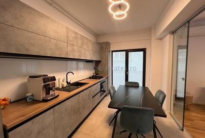 Apartament cu 3 camere decomandat, mobilat în Iancu Nicolae - 11