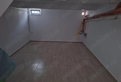 Casă cu Teren 200 Mp în Palazu Mare - 8