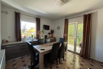 Casă cu 6 camere cu Teren 300 Mp în Central - 9