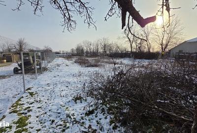 Spațiu comercial, în Romanu - 2