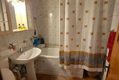 Apartament cu 4 camere decomandat în Central - 9