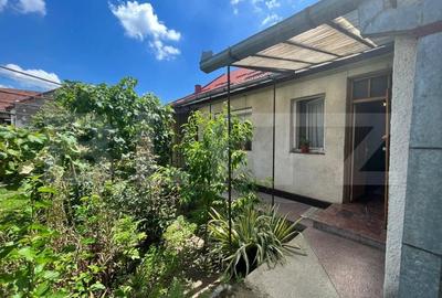 Casa cu 3 camere, 161 mp, cu curte comuna, zona-ultracentral - 2
