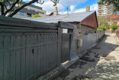 Casă cu 5 camere cu Teren 350 Mp în Central - 7