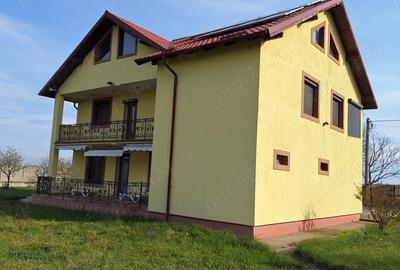 Casa, vila, locuin?a cu 7camere, 2garaje,spa?iu verde-livada, partea de Nord DN1,Com. Ciolpani Ilfov - 3