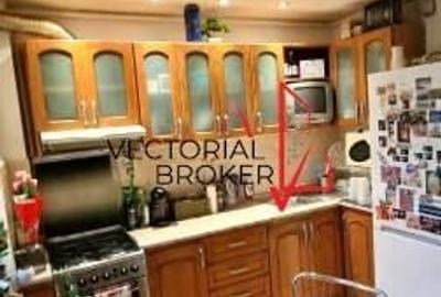 Centrala termica, et.4, decomandat Doamna Ghica Scoala Grigore Ghica Centrala termica, et.4, decomandat Doamna Ghica Scoala Grigore Ghica - 2