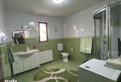 Casă cu 5 camere cu Teren 576 Mp în Central - 14