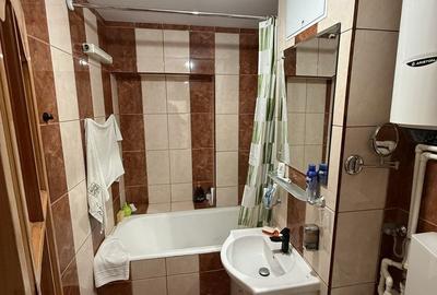 Apartament cu 3 camere decomandat în Lacul Tei - 8