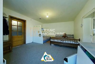 Casă cu 3 camere cu Canalizare în Zăbrani - 4