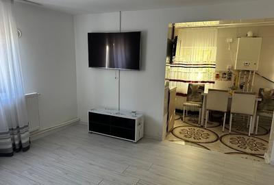 Casă cu 3 camere de închiriat Casă cu 3 camere de închiriat - 8