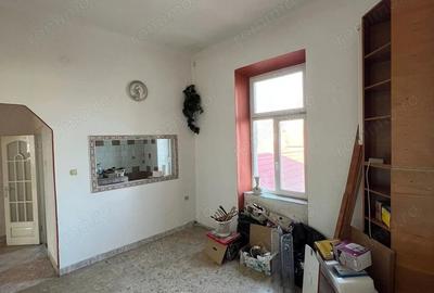 Apartament cu 5 camere semidecomandat în Bălcescu - 8