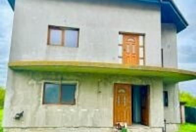 Casă individuală cu 7 camere cu Canalizare în Chitila - 2