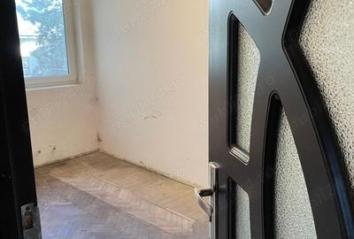 Apartament cu 2 camere decomandat în Drăgășani - 5