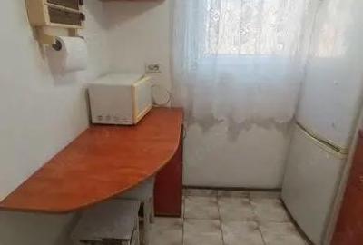 Garsonieră decomandată în Central - 3