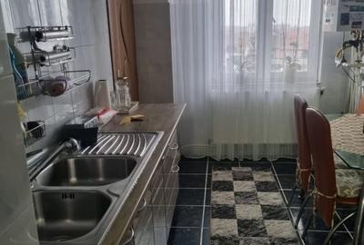 Apartament cu 3 camere nedecomandat în Central - 4