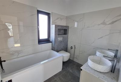 Casă individuală cu 4 camere cu Canalizare în Valea Lupului - 6