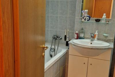 Apartament cu 3 camere decomandat în Aviației - 8