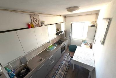 Apartament cu 2 camere decomandat, mobilat în Dacia - 4