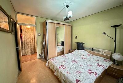 Apartament cu 3 camere în Apusului