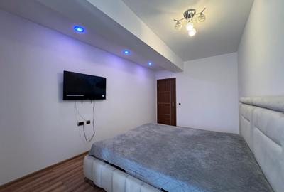 Apartament cu 3 camere decomandat, mobilat în 13 Decembrie - 7