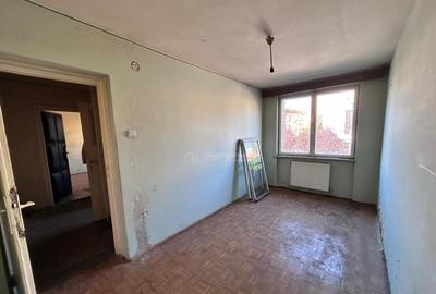 Apartament cu 3 camere semidecomandat în Central - 6