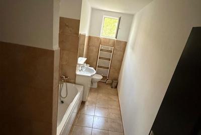 Apartament cu 2 camere decomandat în Central - 3