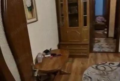 Vand 3 cam Scoala nr. 1 - 3