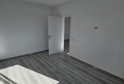 Apartament cu 2 camere semidecomandat în Sânpetru - 2