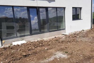 Casă cu 5 camere cu Teren 550 Mp în Turda - 14