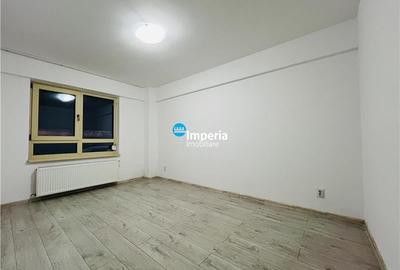 Inchiriez apartament 3 cam, open space, zona Moara de Vant Complex Roua - 4