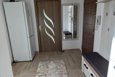 Apartament cu 2 camere decomandat în Tomis III - 3