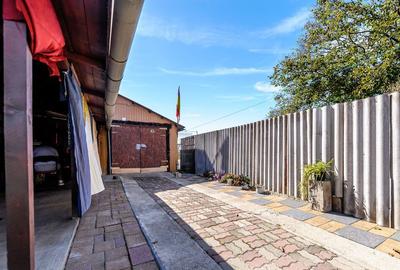 Casa cu teren generos ?i priveli?te panoramica Li... - 2