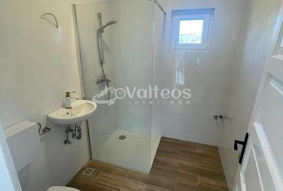 Casă cu 3 camere cu Teren 347 Mp în Central - 13